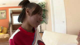 ���ีดำเชียร์ลีดเดอร์วัยรุ่นจะพังโดยผิวขาวโค้ชฟุตบอล