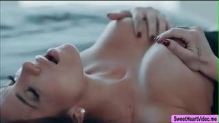 Jaclyn Taylor pa t &#039; atann yo gen fè sèks ak Liv Sovaj ak orgasme