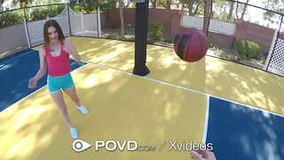 POVD Sexy Basket-Jippelcher fickt