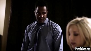 Seksikäs tyttö perseestä iso kova musta kukko