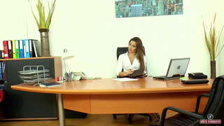 الرئيسية داني دانيلز كس مليئة الحيوانات المنوية (الجزء 1)